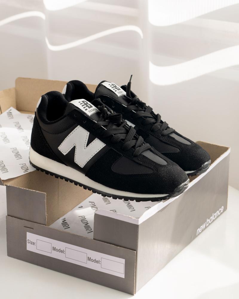 نیوبالانس زنانه مشکی کد 27053