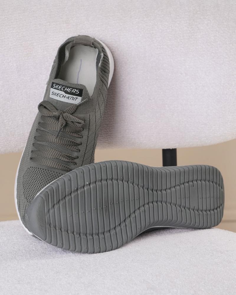 کفش جورابی مردانه ( ایرادار ) کد 27171