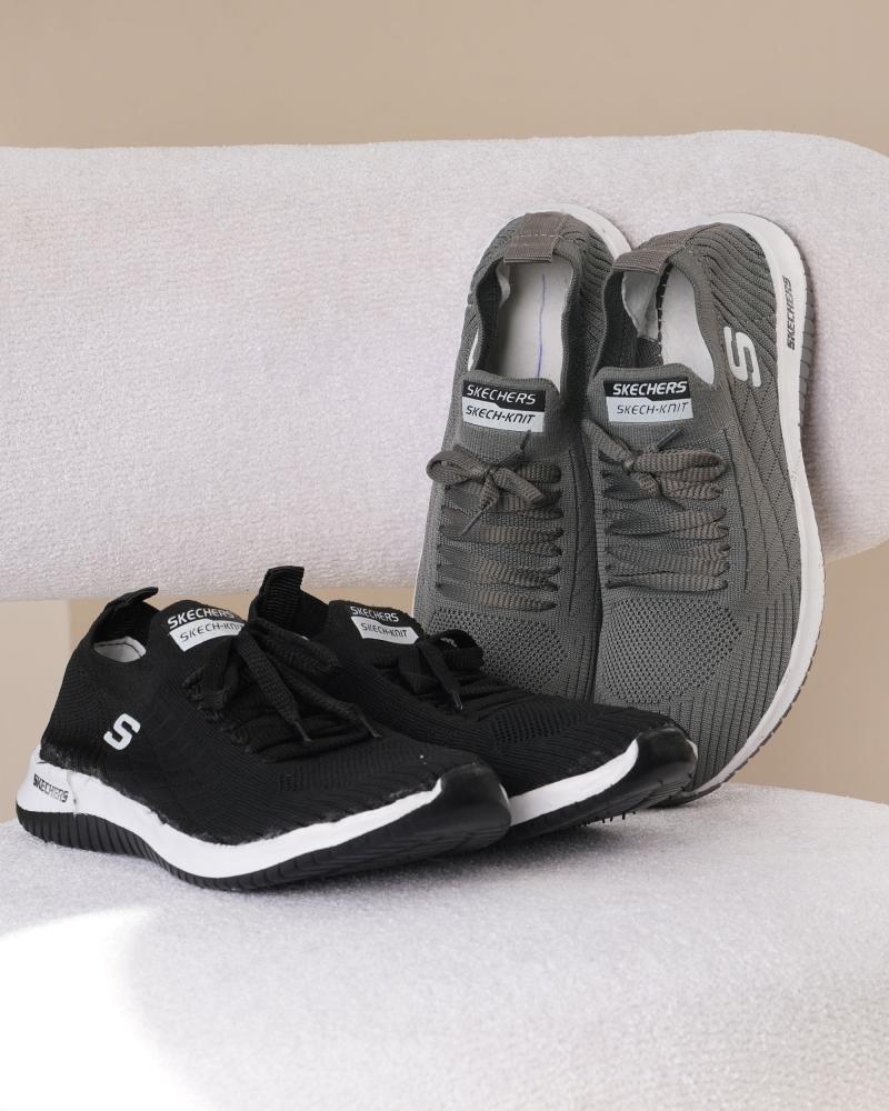 کفش جورابی مردانه ( ایرادار ) کد 27171