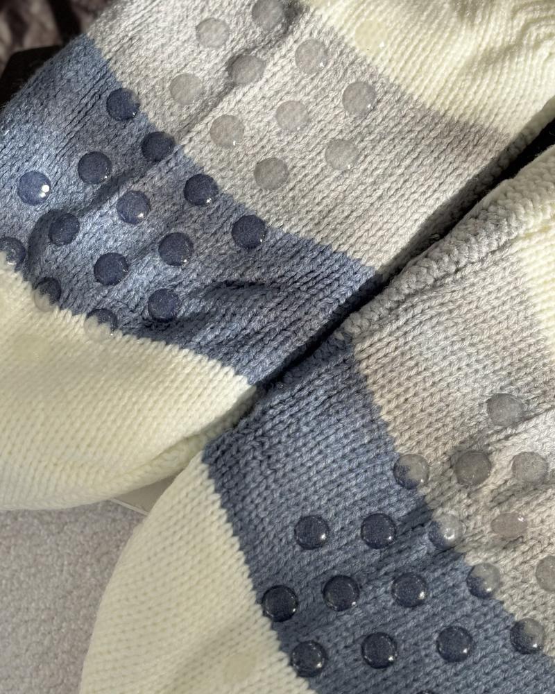 پاپوش منگوله دار کد 26247