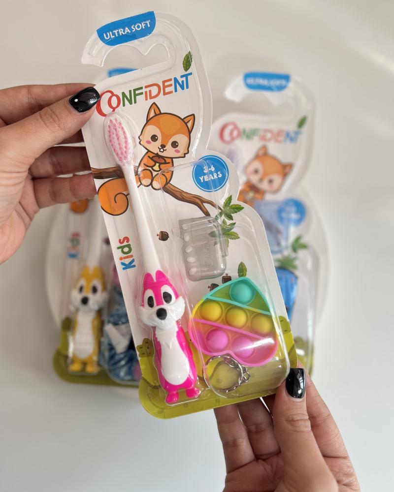 مسواک بچگانه جایزه دار ( کودک ) کد 27321