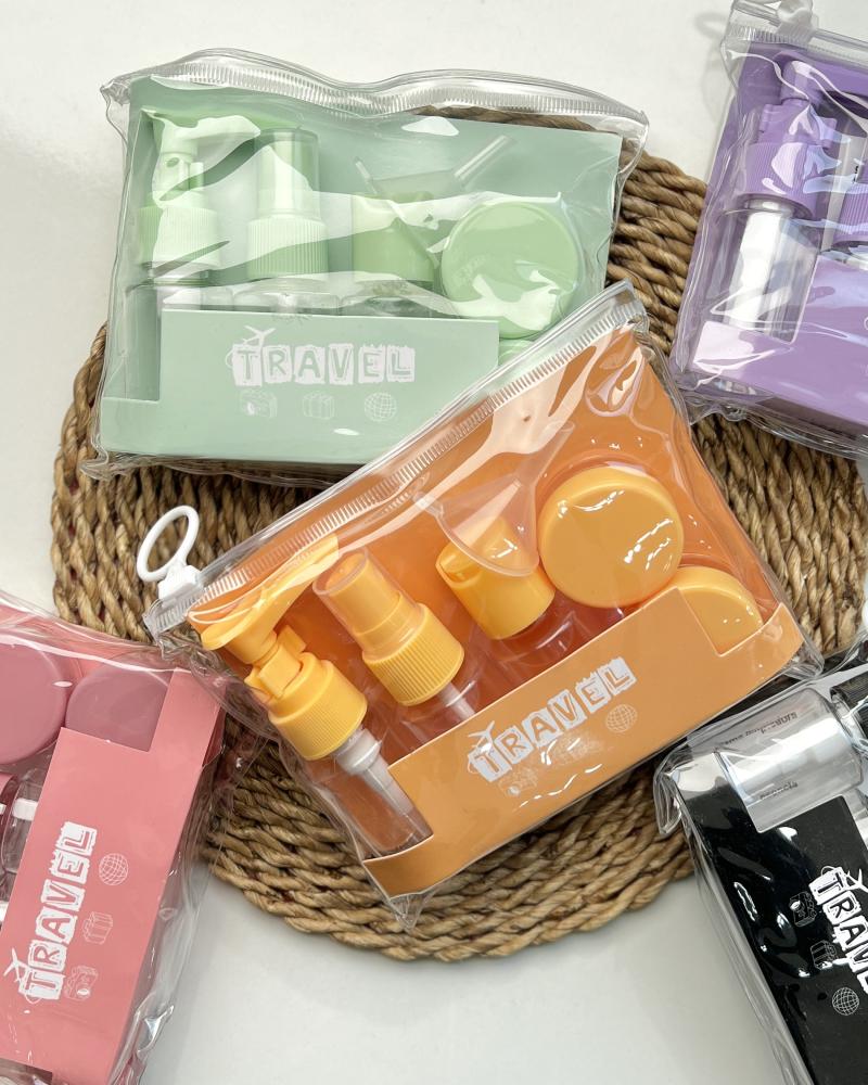 پک آرایشی مسافرتی ( سایز کوچک ) کد 26009