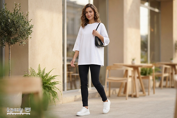 ترکیب تیشرت آزاد و شلوار جذب
